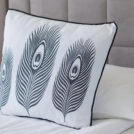 River View Nad Parseta & Balcony By Renters Apartment