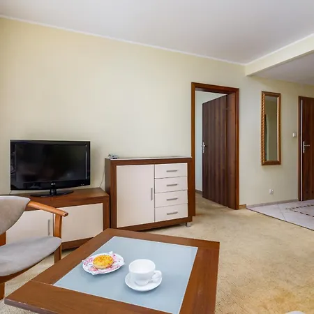 River View Nad Parseta & Balcony By Renters דירה